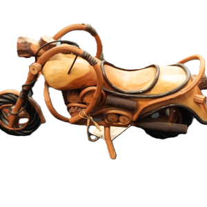MOTO DE MIMBRE Y MADERA ARTESANA HECHA A MANO